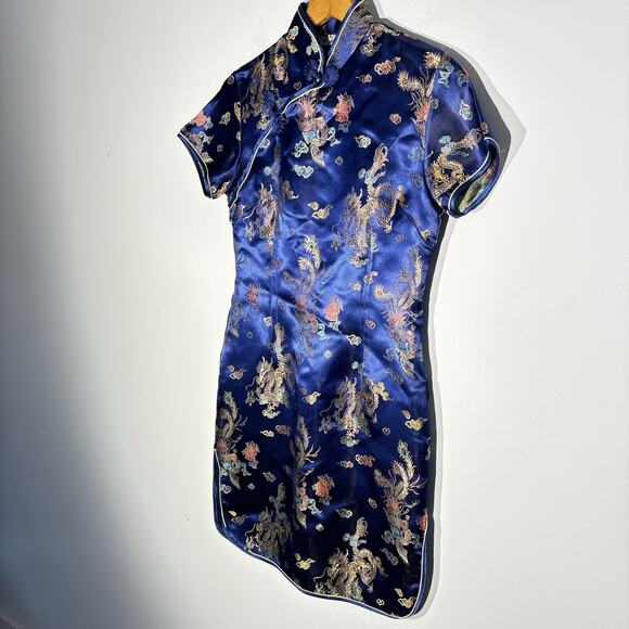 Mei Gui 100% Silk Traditional Japanese Dress Dragon Pattern Size 36 Small - Picture 2 of 9